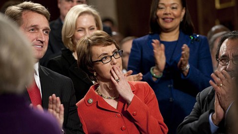 State of The Union Standing Ovation: Rep. Gabrielle Giffords Officially Resigns to Focus on Recovery (VIDEO)