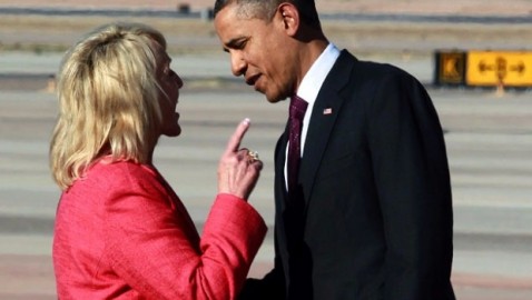 Arizona Governor Jan Brewer Has heated Conversation With President Barack Obama During Brief Airport Greeting