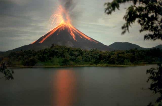 arenal-volcano (1)