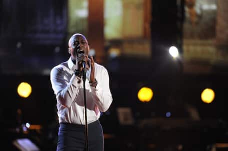 the-voice-jermaine-paul-performs-455x302