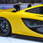 mclaren-p1-geneva-back-tire
