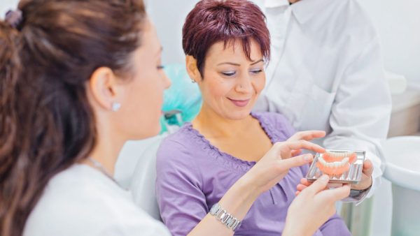 Reasons Denture Wearers Should Never Skip Dental Checkups