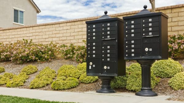 Tips When Painting the Apartment’s Outdoor Mailbox Unit
